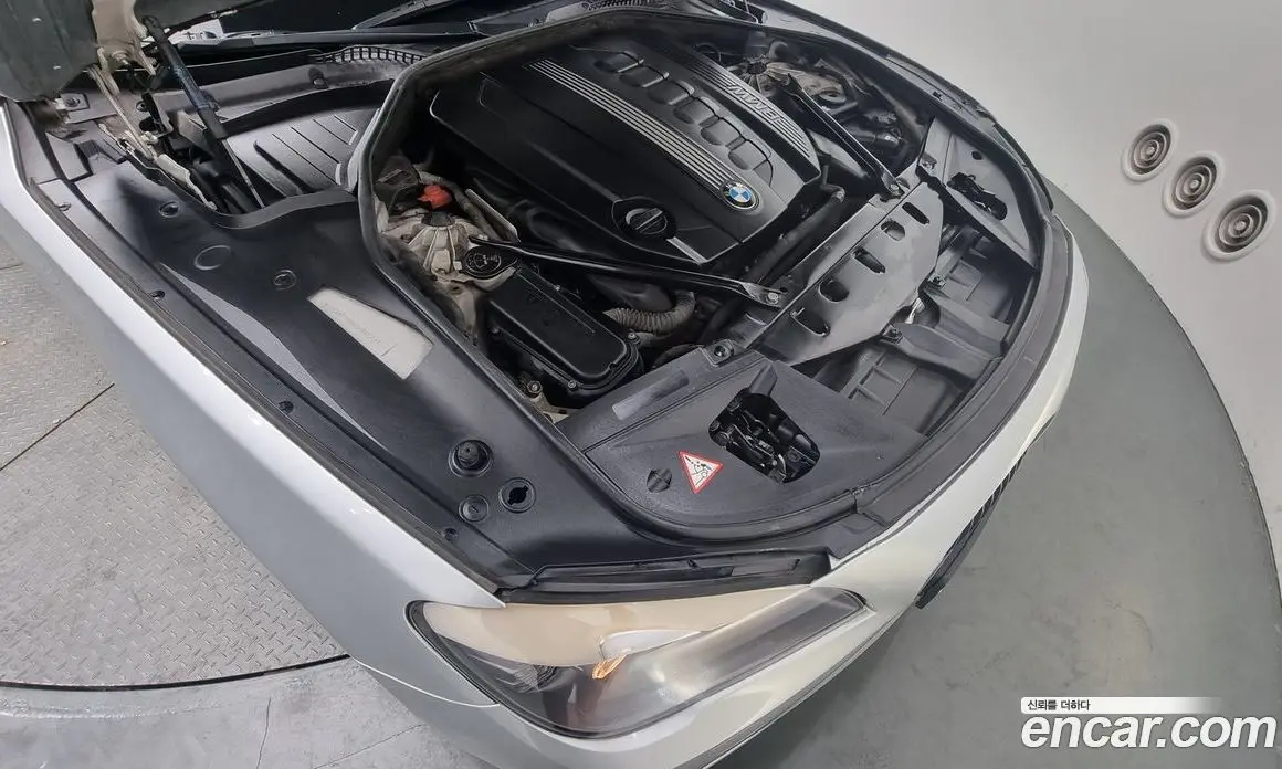 BMW 7 серия 2011 3.0 автомат (гидро), фото 6