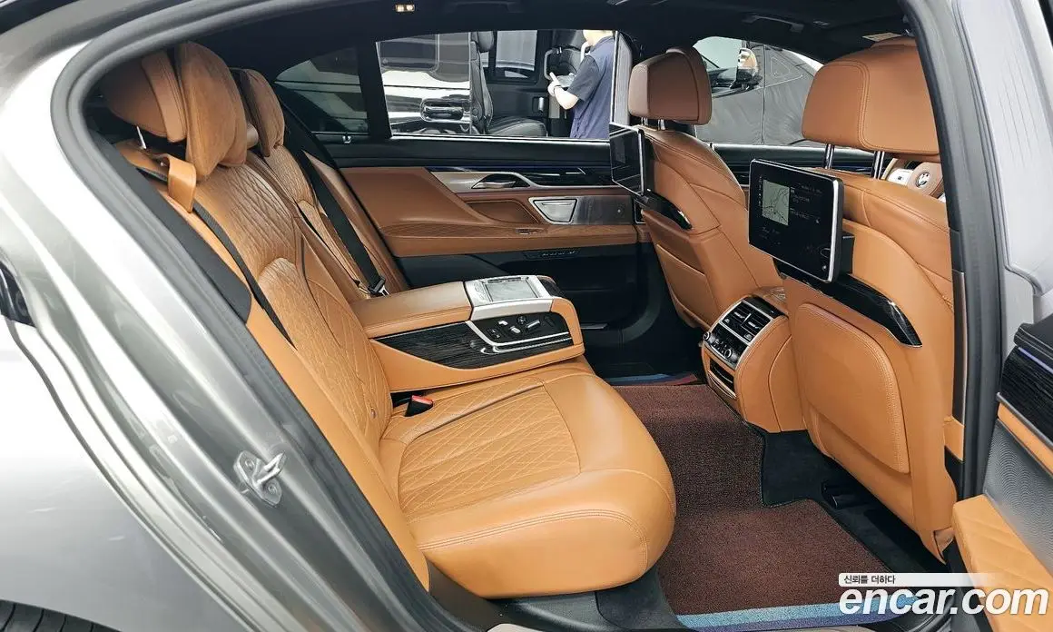 BMW 7 серия 2020 3.0 автомат (гидро), фото 12