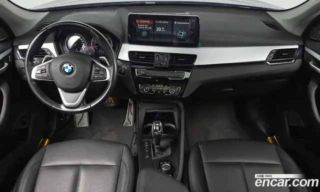 BMW X1 2018 2.0 автомат (гидро), миниатюра 9