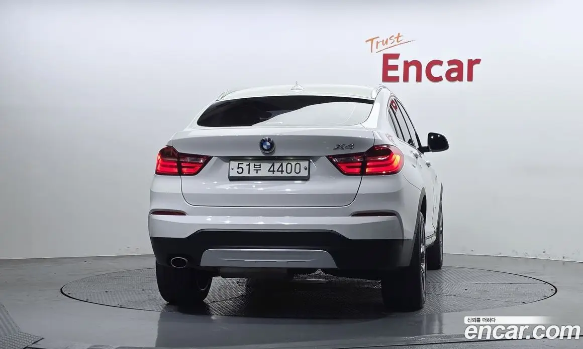 BMW X4 2015 2.0 автомат (гидро), фото 4 BMW X4 2015 2.0 автомат (гидро), фото 4