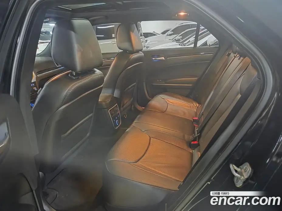 Chrysler 300C 2013 3.6 автомат (гидро), фото 11