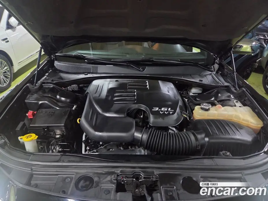 Chrysler 300C 2013 3.6 автомат (гидро), фото 6