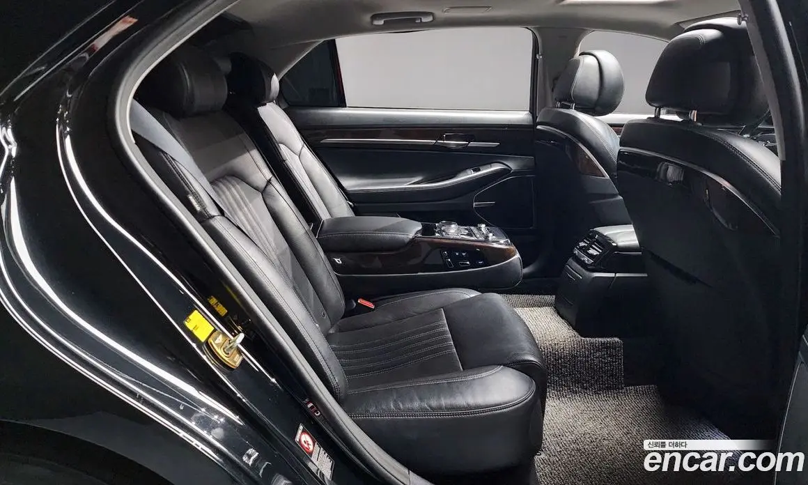 Genesis EQ900 2016 3.8 автомат (гидро), фото 12 Genesis EQ900 2016 3.8 автомат (гидро), фото 12