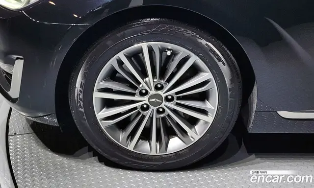 Genesis EQ900 2016 3.8 автомат (гидро), миниатюра 5 Genesis EQ900 2016 3.8 автомат (гидро), миниатюра 5