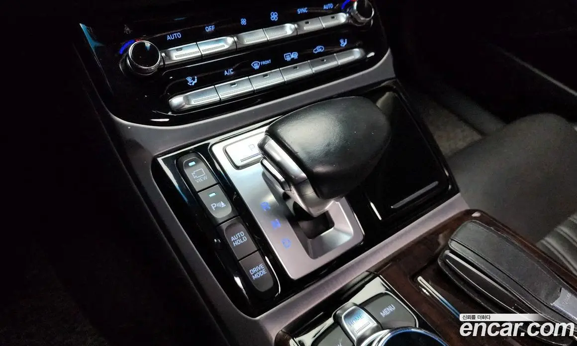 Genesis EQ900 2016 3.8 автомат (гидро), фото 9 Genesis EQ900 2016 3.8 автомат (гидро), фото 9