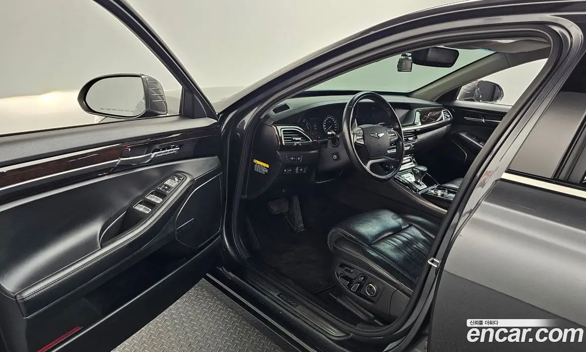 Genesis EQ900 2017 3.8 автомат (гидро), фото 13