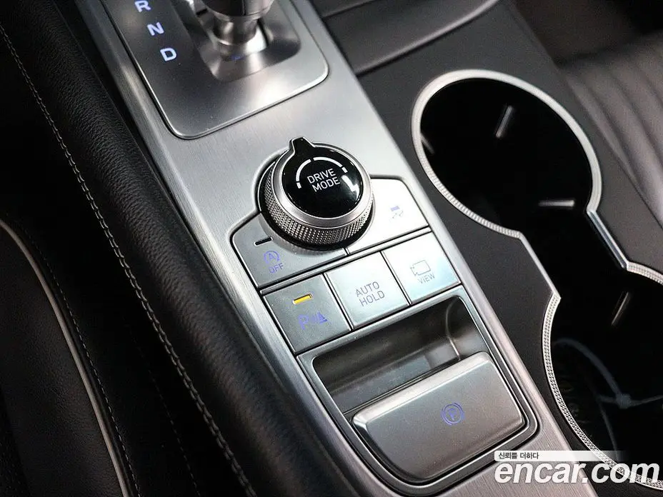 Genesis G70 2019 2.0 автомат (гидро), фото 13