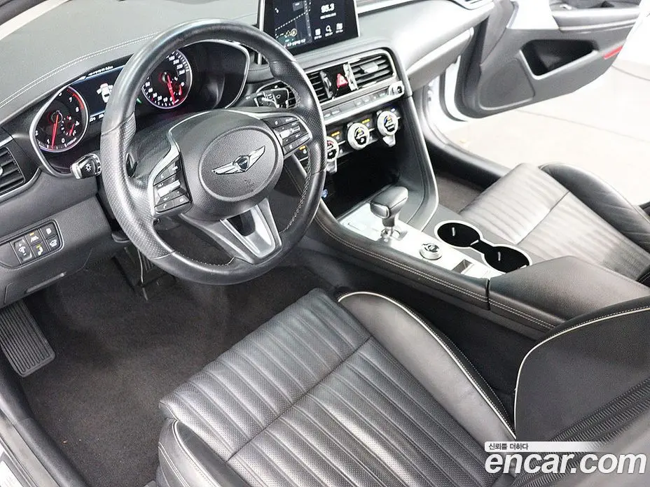 Genesis G70 2019 2.0 автомат (гидро), фото 14
