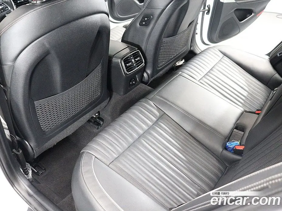 Genesis G70 2019 2.0 автомат (гидро), фото 15