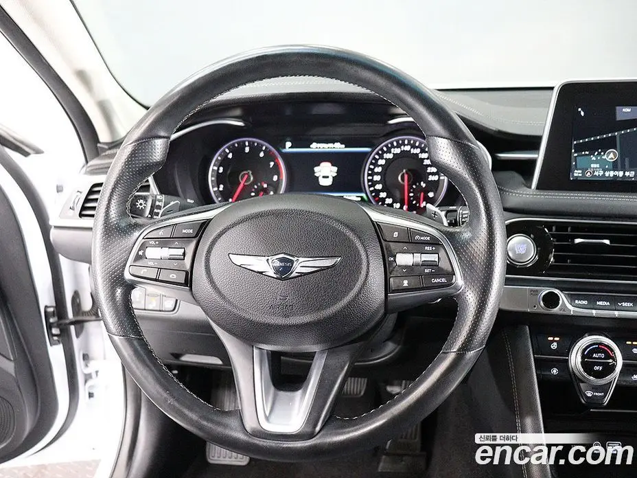 Genesis G70 2019 2.0 автомат (гидро), фото 16