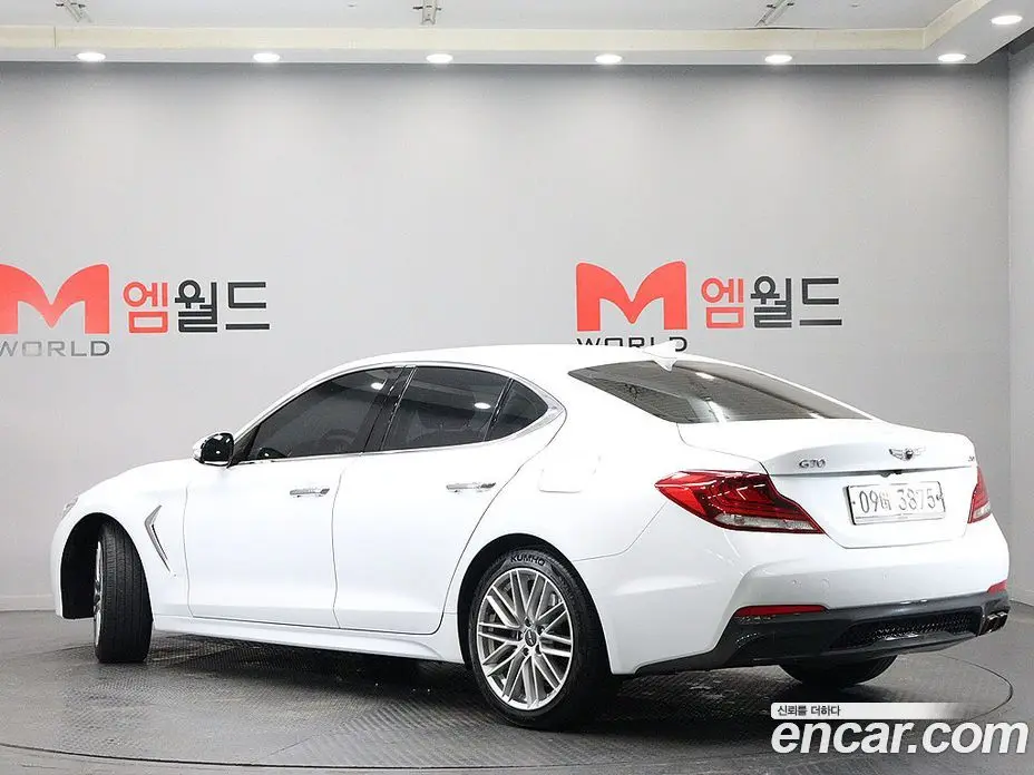 Genesis G70 2019 2.0 автомат (гидро), фото 3