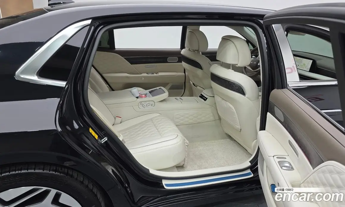 Genesis G90 2023 3.5 автомат (гидро), фото 11