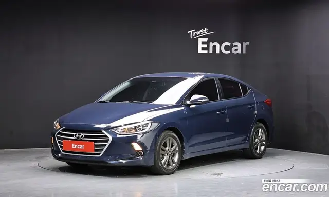 Hyundai Avante, 2015, 206 936 км