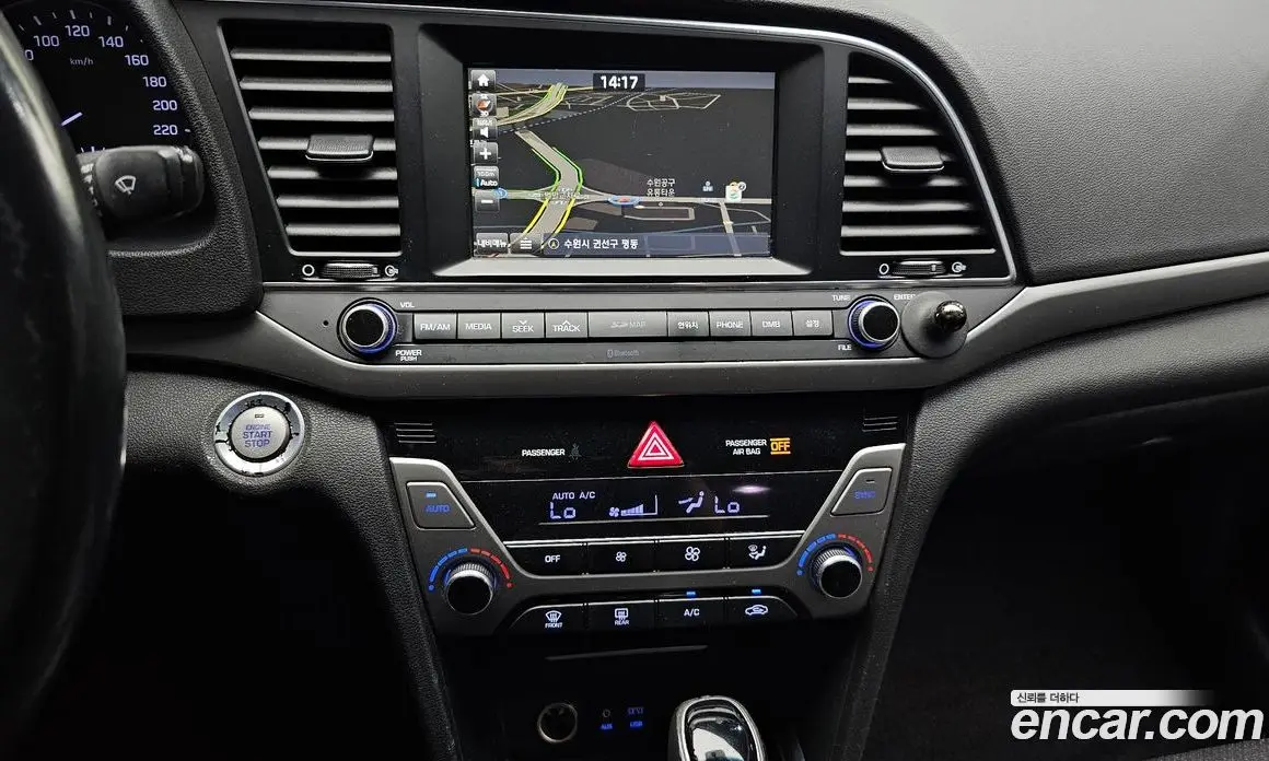 Hyundai Avante 2015 1.6 автомат (гидро), фото 13