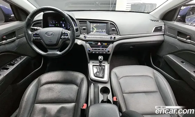 Hyundai Avante 2015 1.6 автомат (гидро), миниатюра 7