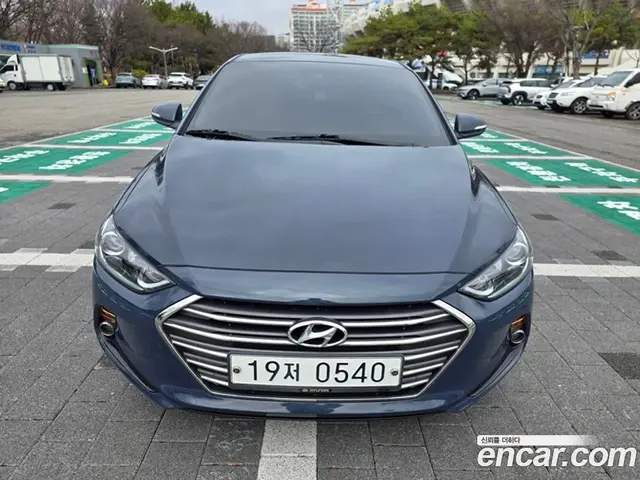 Hyundai Avante, 2016, 57 023 км