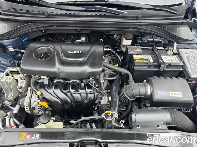 Hyundai Avante 2016 1.6 автомат (гидро), миниатюра 9