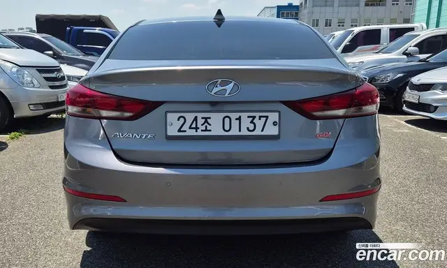 Hyundai Avante 2016 1.6 автомат (гидро), миниатюра 4