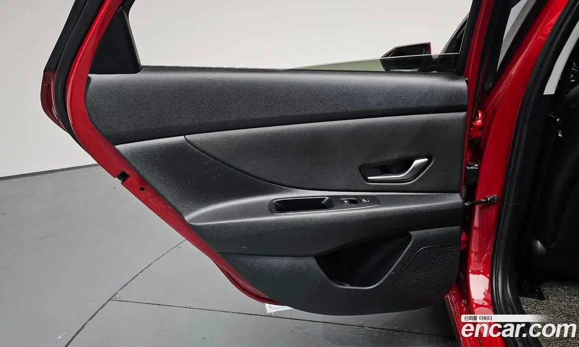 Hyundai Avante 2020 1.6 автомат (гидро), фото 15