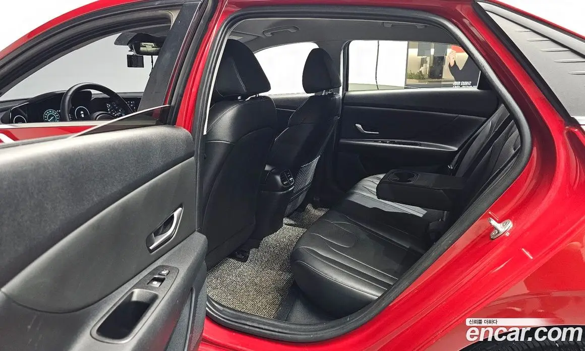 Hyundai Avante 2020 1.6 автомат (гидро), фото 18