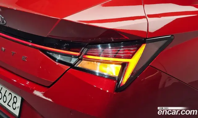 Hyundai Avante 2020 1.6 автомат (гидро), миниатюра 9
