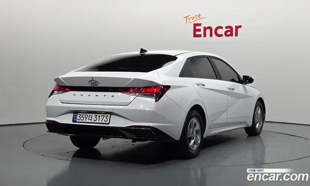 Hyundai Avante 2020 1.6 автомат (гидро), миниатюра 2