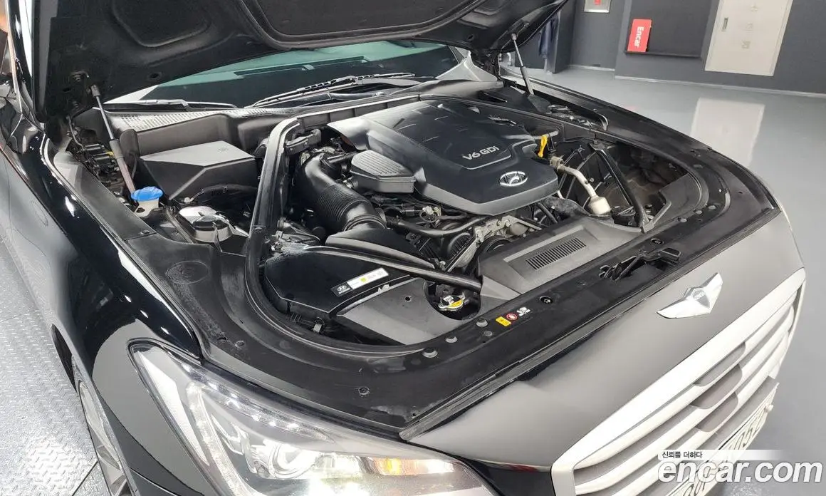 Hyundai Genesis 2015 3.3 автомат (гидро), фото 6