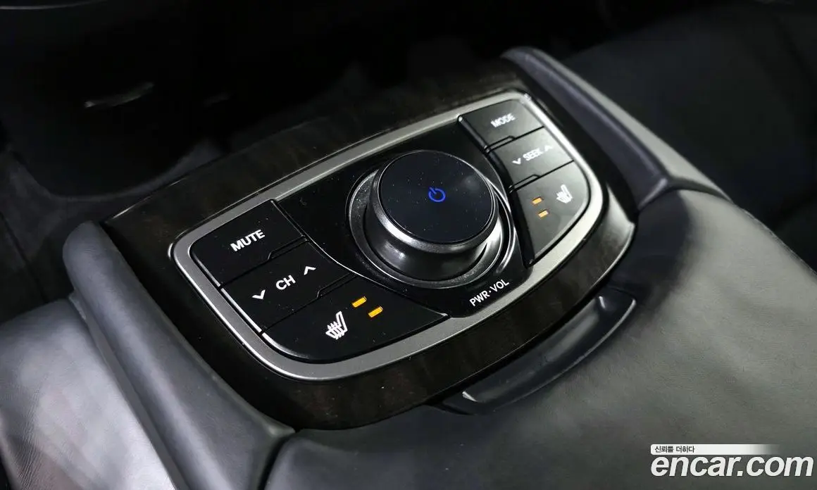 Hyundai Grandeur 2011 3.0 автомат (гидро), фото 17