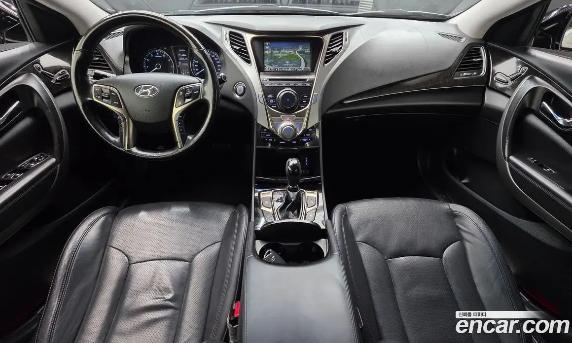 Hyundai Grandeur 2011 3.0 автомат (гидро), фото 7