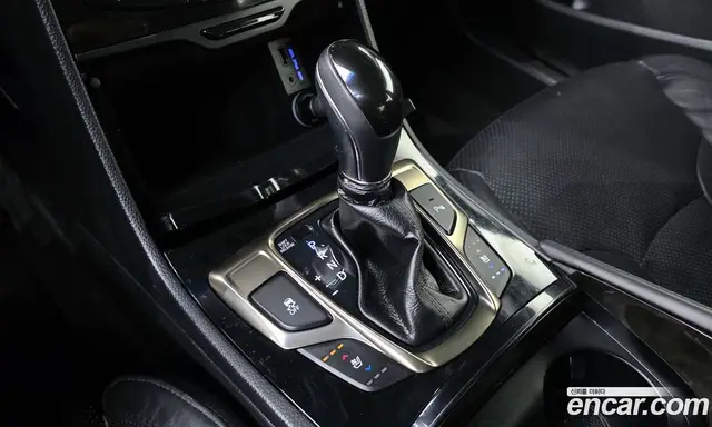 Hyundai Grandeur 2011 3.0 автомат (гидро), миниатюра 9