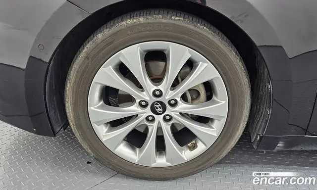 Hyundai Grandeur 2011 3.0 автомат (гидро), миниатюра 5