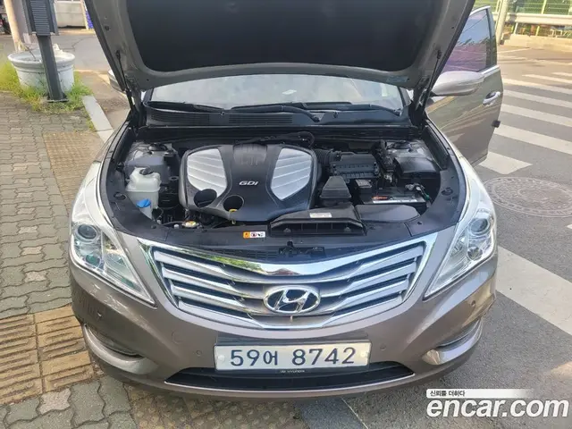 Hyundai Grandeur 2012 3.0 автомат (гидро), миниатюра 12