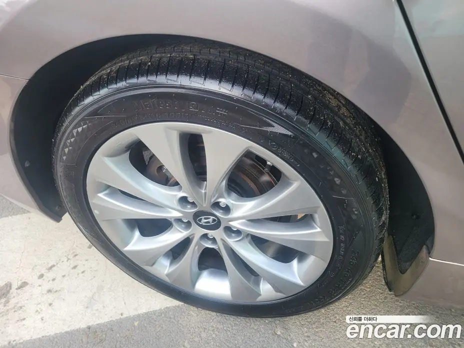 Hyundai Grandeur 2012 3.0 автомат (гидро), фото 15