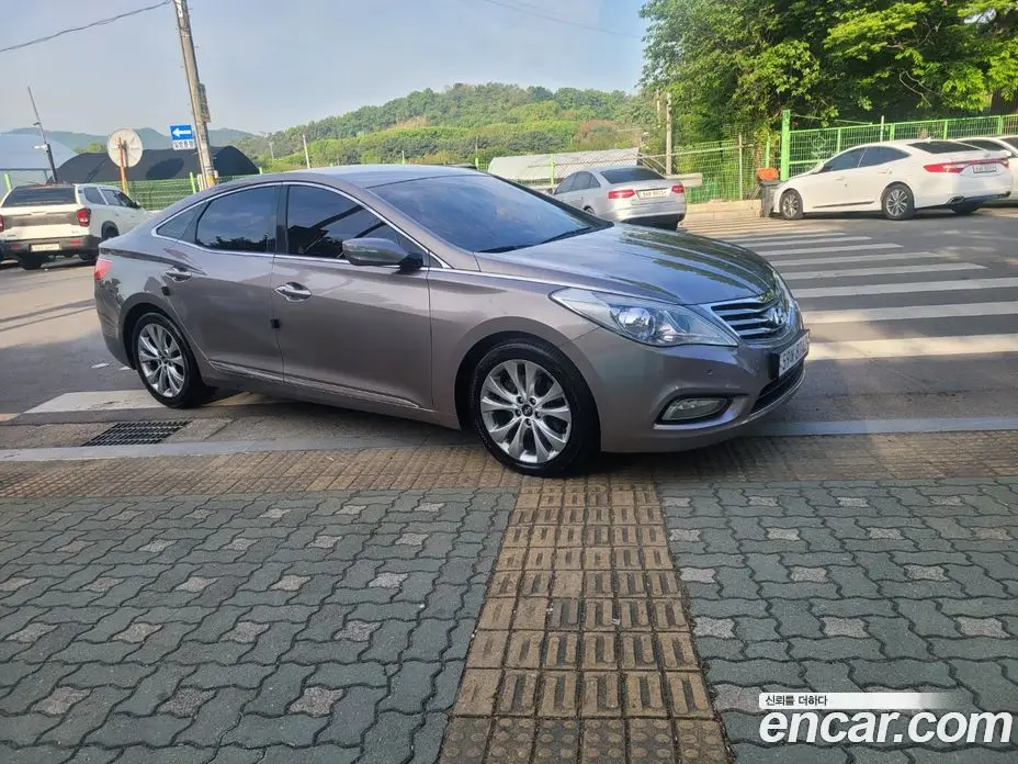 Hyundai Grandeur 2012 3.0 автомат (гидро), фото 6
