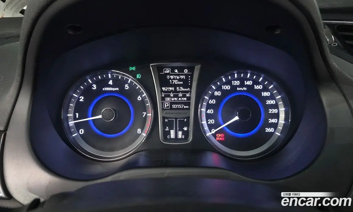 Hyundai Grandeur 2015 2.4 автомат (гидро), фото 11