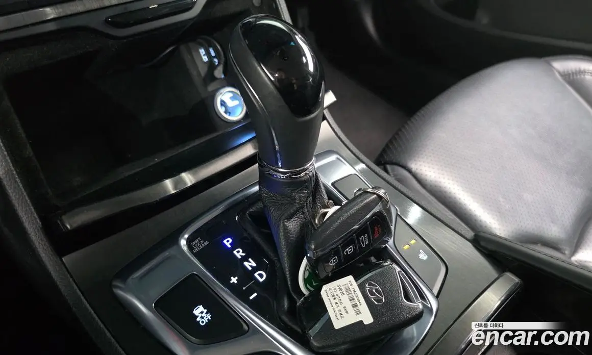 Hyundai Grandeur 2015 2.4 автомат (гидро), фото 12