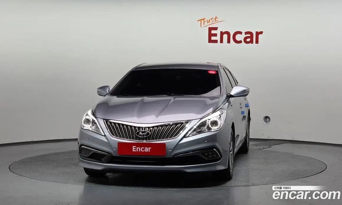 Hyundai Grandeur 2015 2.4 автомат (гидро), фото 3