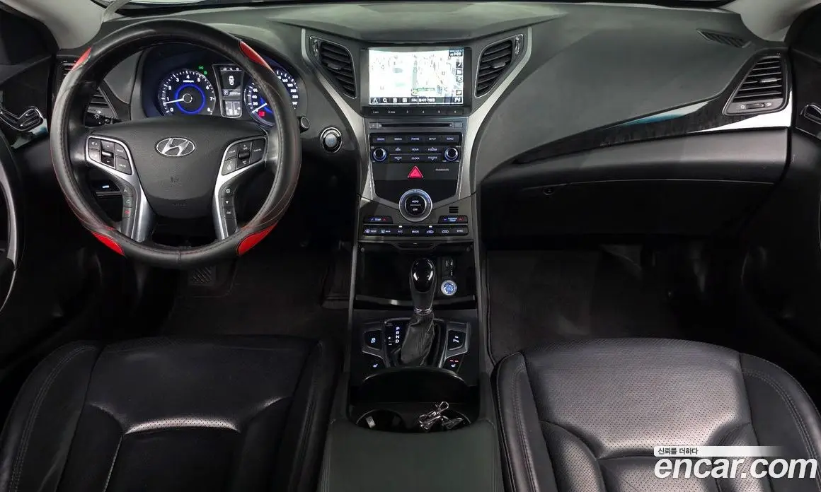 Hyundai Grandeur 2015 2.4 автомат (гидро), фото 10