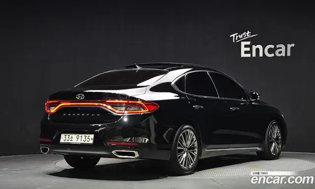Hyundai Grandeur 2016 2.4 автомат (гидро), миниатюра 2