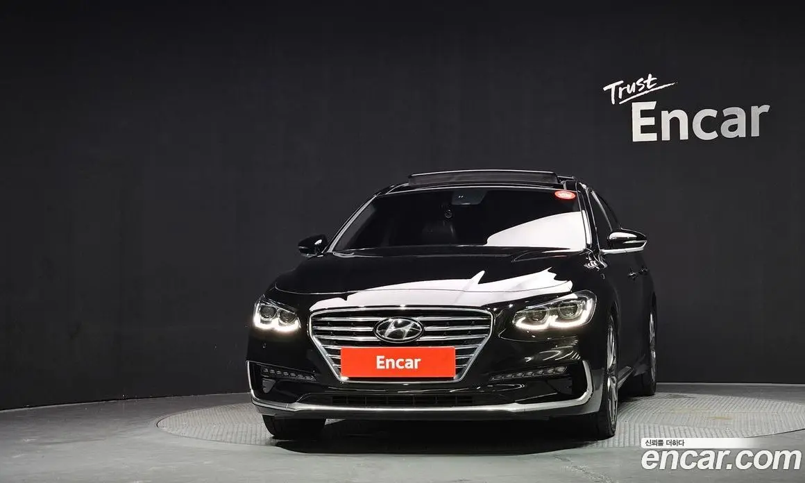 Hyundai Grandeur 2016 2.4 автомат (гидро), фото 3