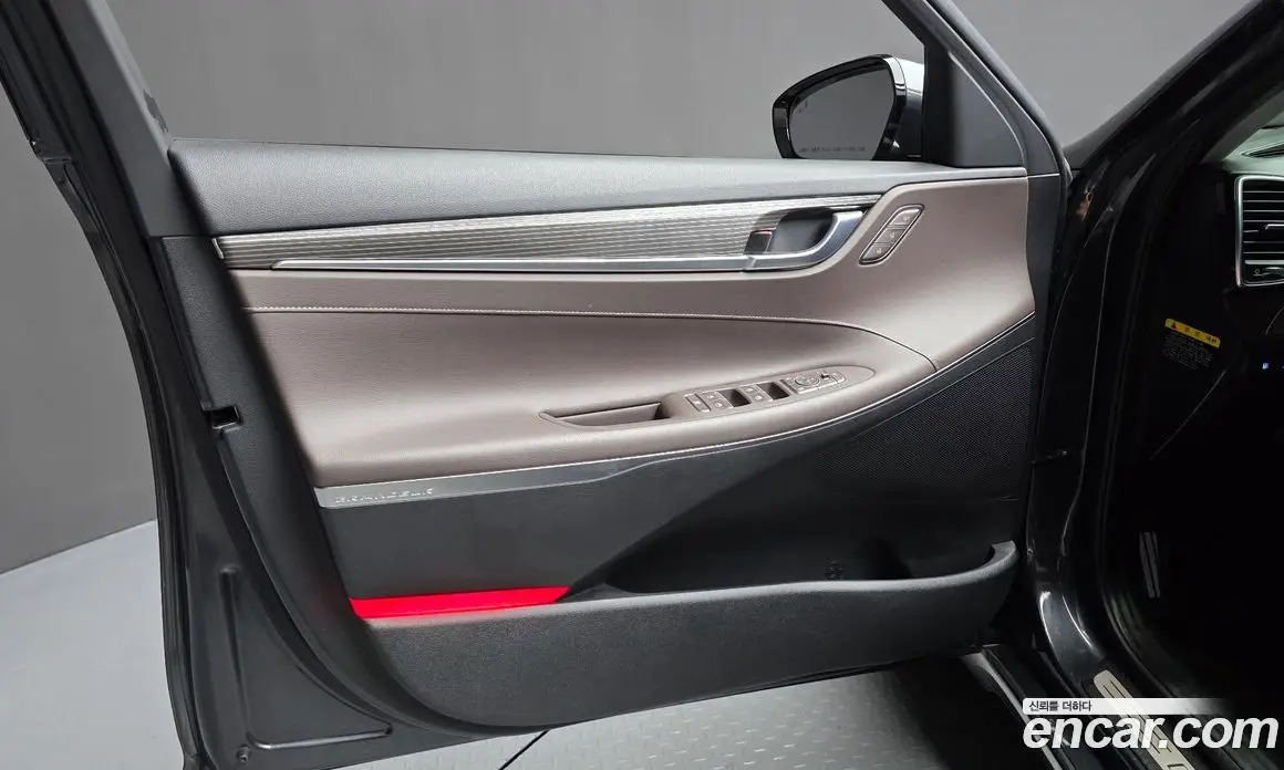 Hyundai Grandeur 2017 2.4 автомат (гидро), фото 14