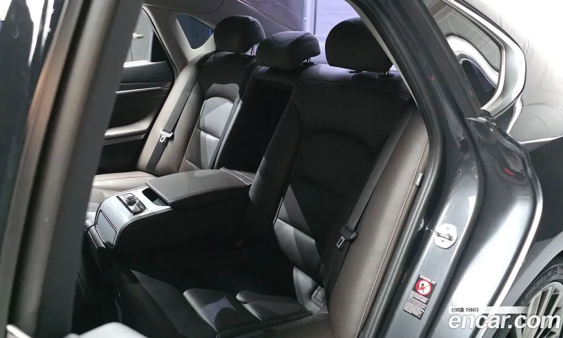 Hyundai Grandeur 2017 2.4 автомат (гидро), фото 18