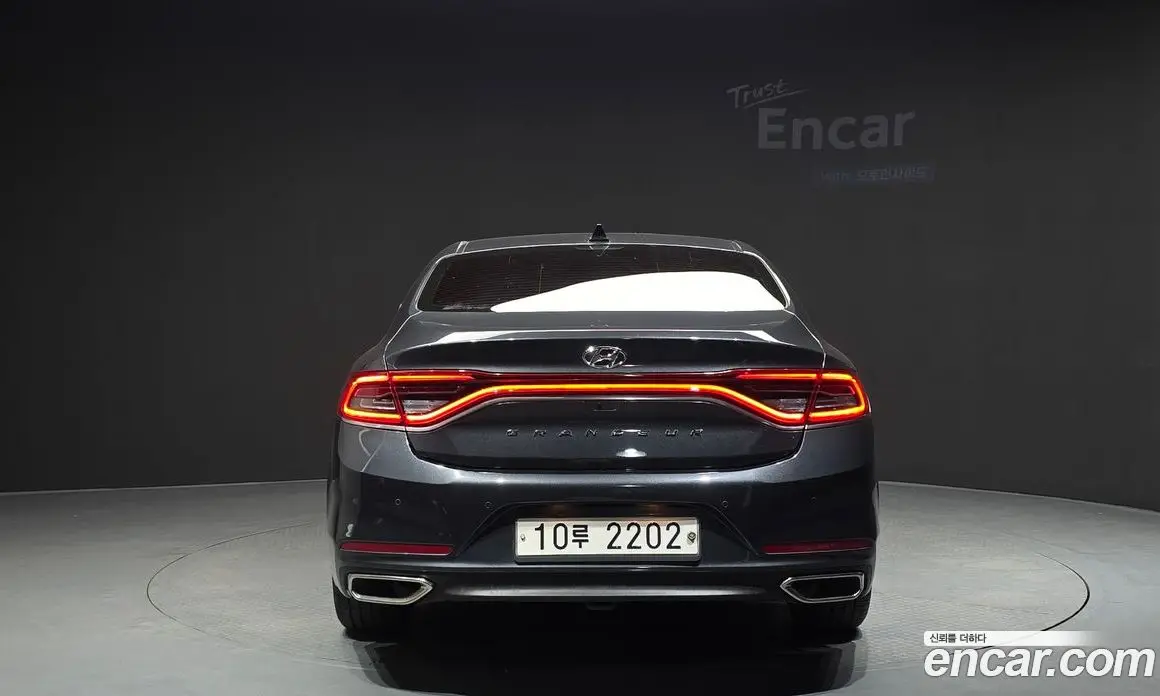 Hyundai Grandeur 2017 2.4 автомат (гидро), фото 4