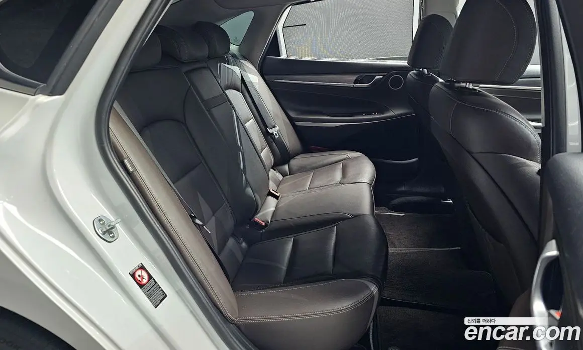 Hyundai Grandeur 2017 3.0 автомат (гидро), фото 17