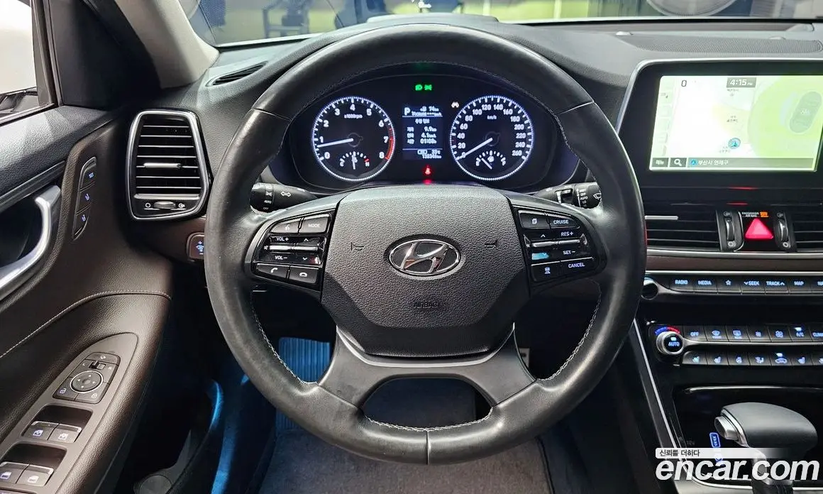 Hyundai Grandeur 2017 3.0 автомат (гидро), фото 19