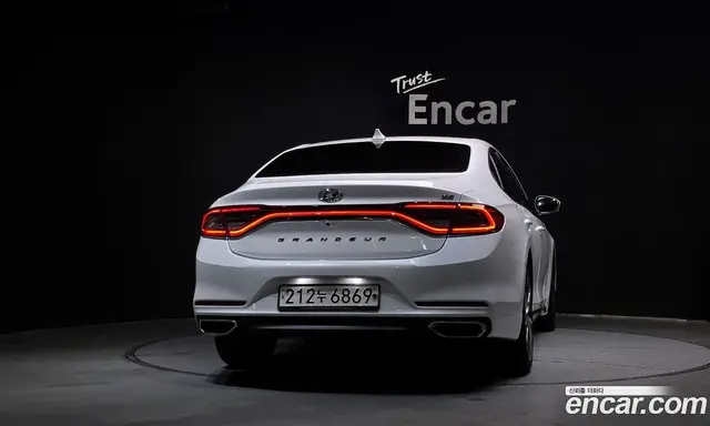 Hyundai Grandeur 2017 3.0 автомат (гидро), миниатюра 4