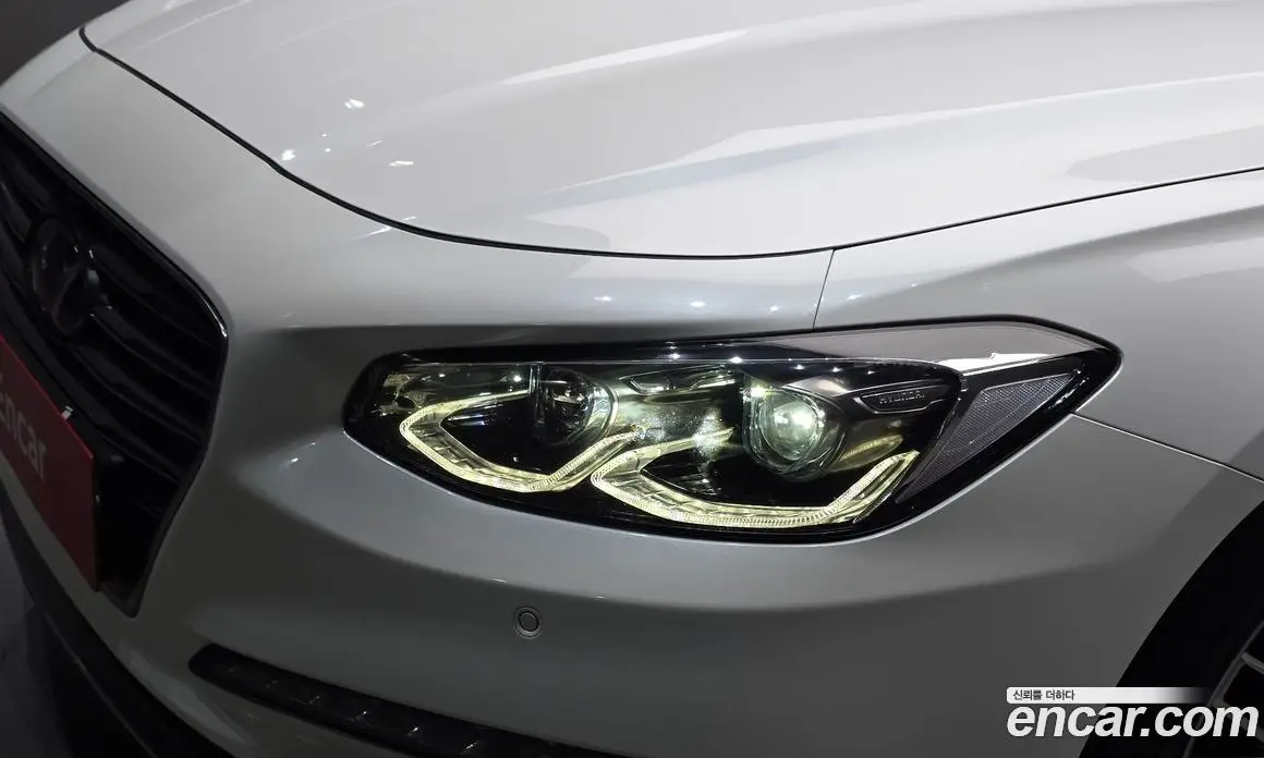 Hyundai Grandeur 2017 3.0 автомат (гидро), фото 8