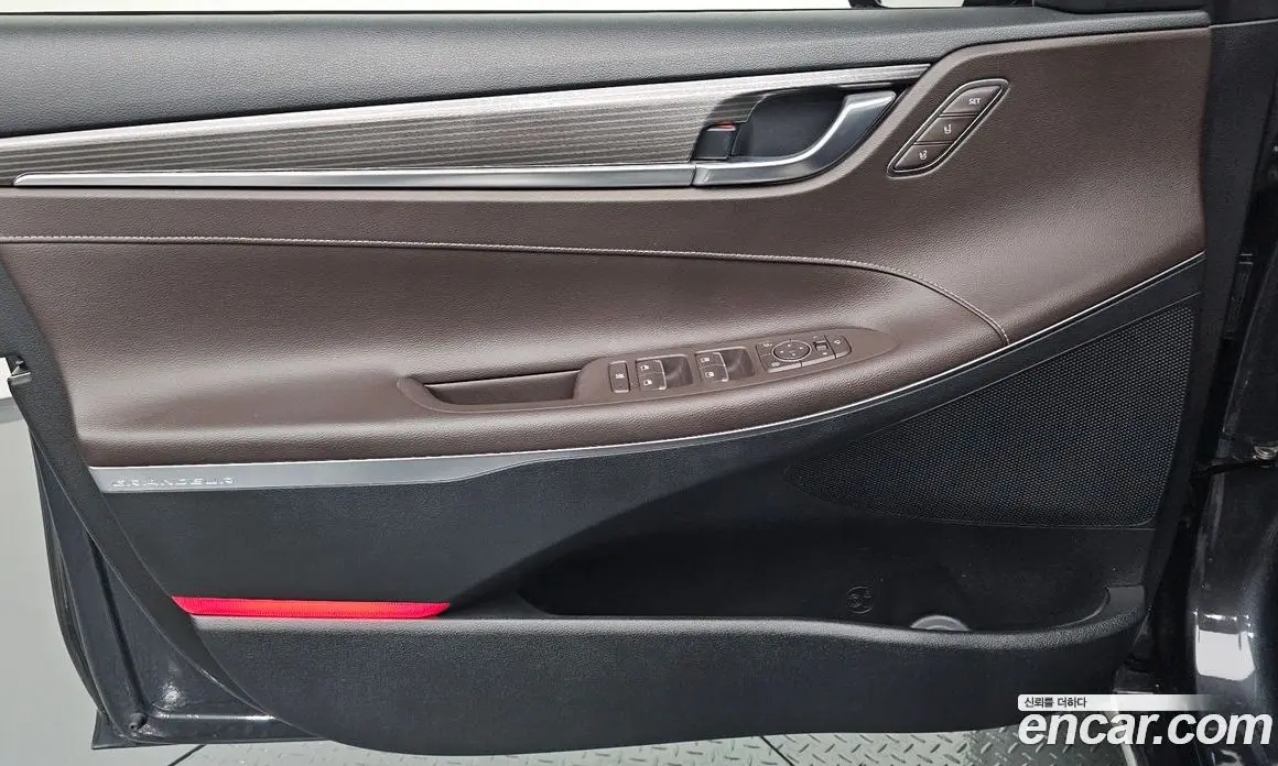 Hyundai Grandeur 2017 2.4 автомат (гидро), фото 13