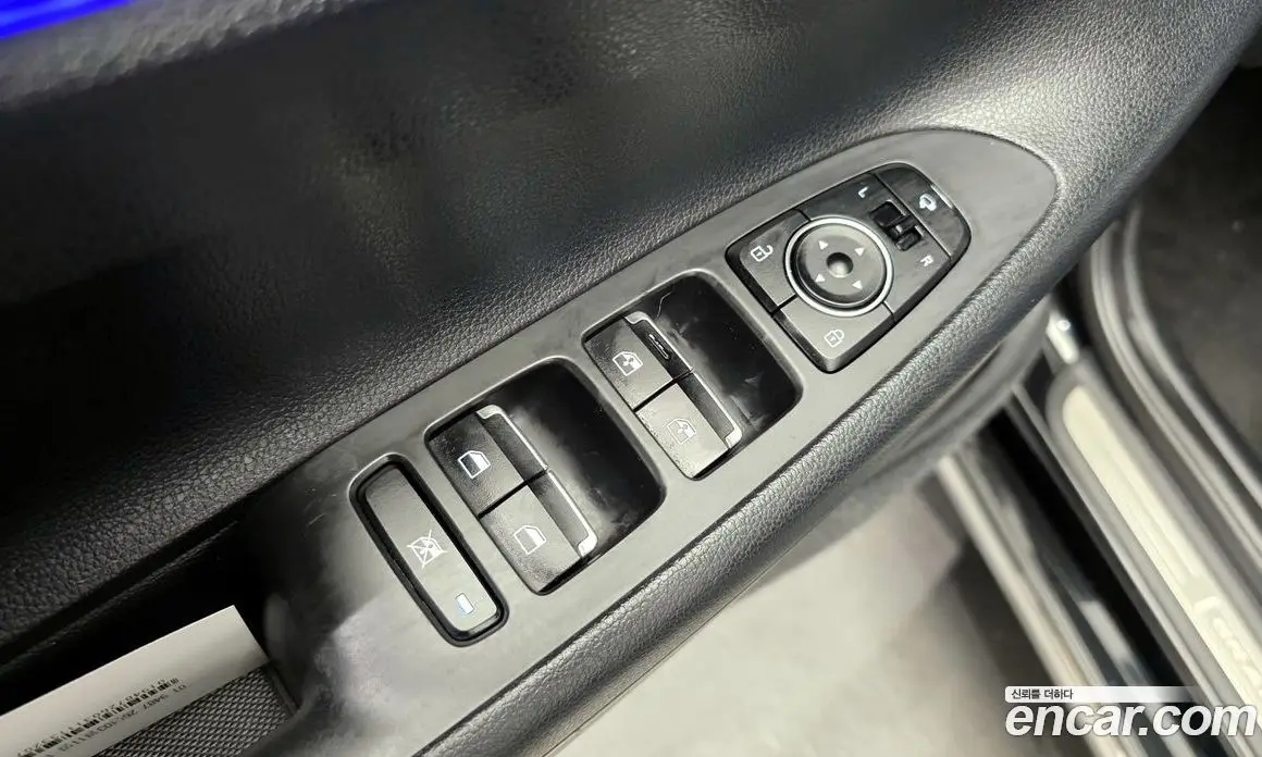Hyundai Grandeur 2018 2.4 автомат (гидро), фото 14