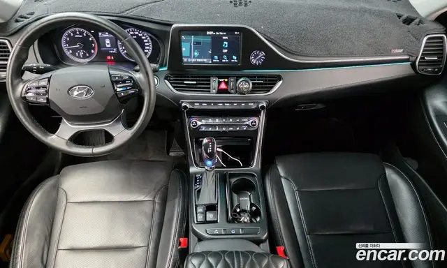 Hyundai Grandeur 2018 2.4 автомат (гидро), миниатюра 7